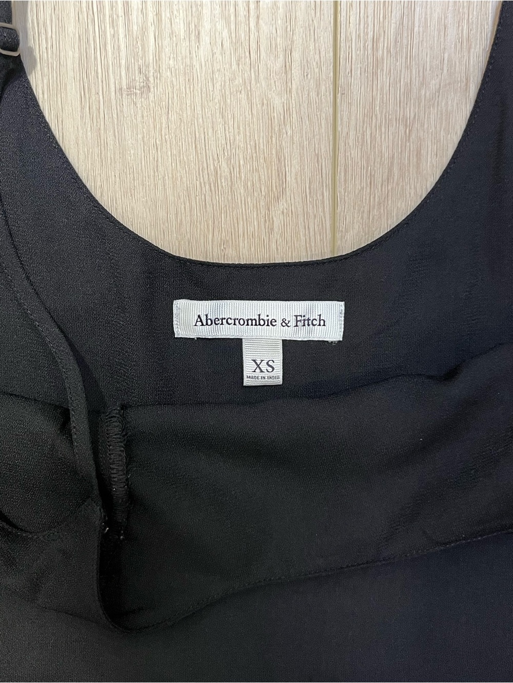 ABERCROMBIE & FITCH Black Spaghetti Strap Dress - FREE SHIPPING on Bundles $95+ - Picture 4 of 15